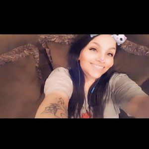 Meet your Posher, Hailey